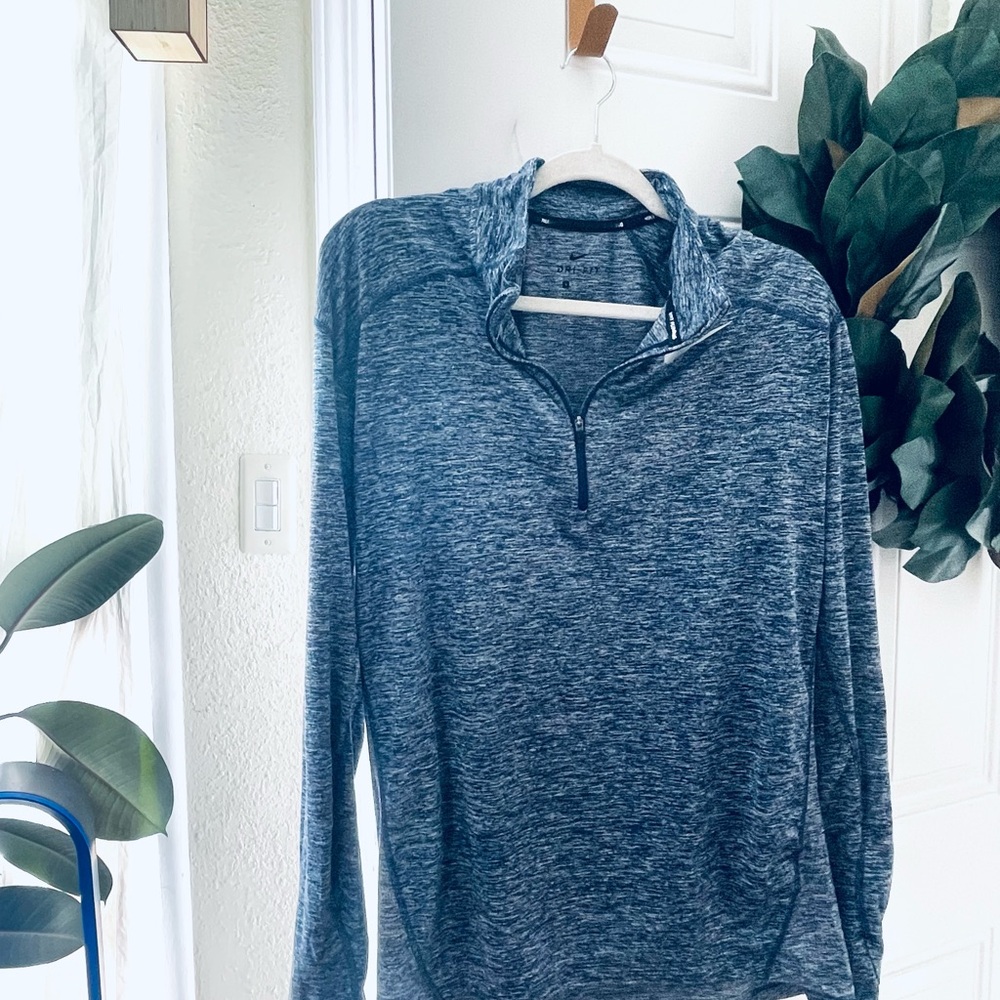 Nike Sport Top